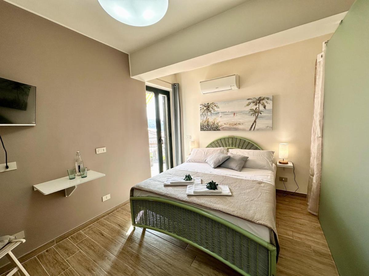 Amuka B&B Santo Stefano di Camastra Ngoại thất bức ảnh